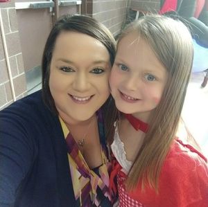 Meet your Posher, Karissa